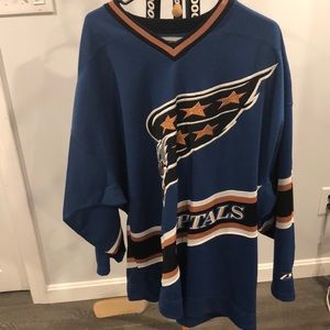 Washington capitals hockey jersey